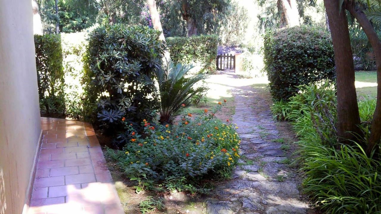 Asfodelo Villa Pula Bagian luar foto